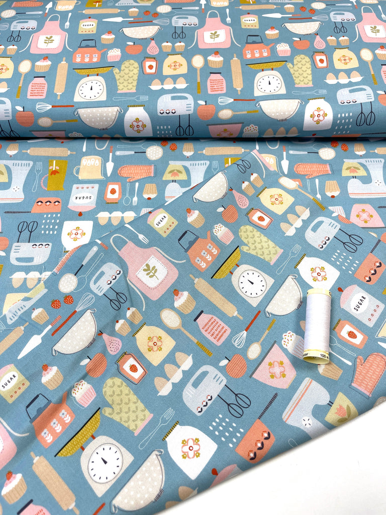 Dashwood Hobbies - Baking - Blue