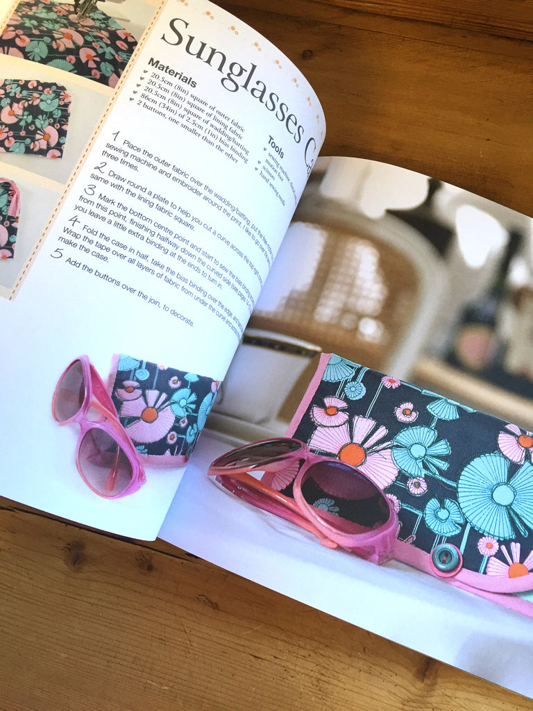 Quilted Covers & Cosies by Debbie Shore - Craftyangel