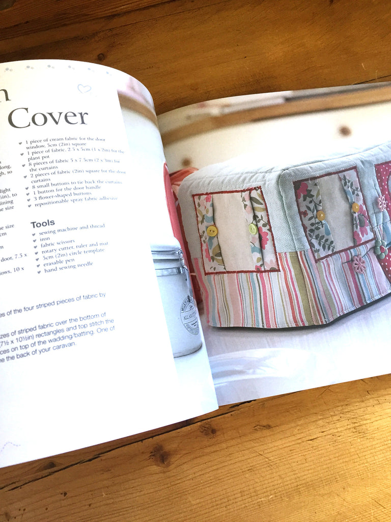 Quilted Covers & Cosies by Debbie Shore - Craftyangel