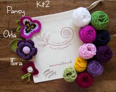Crocheted Flowers to Wear - Kit 4 - Rosie and Hydrangea flowers