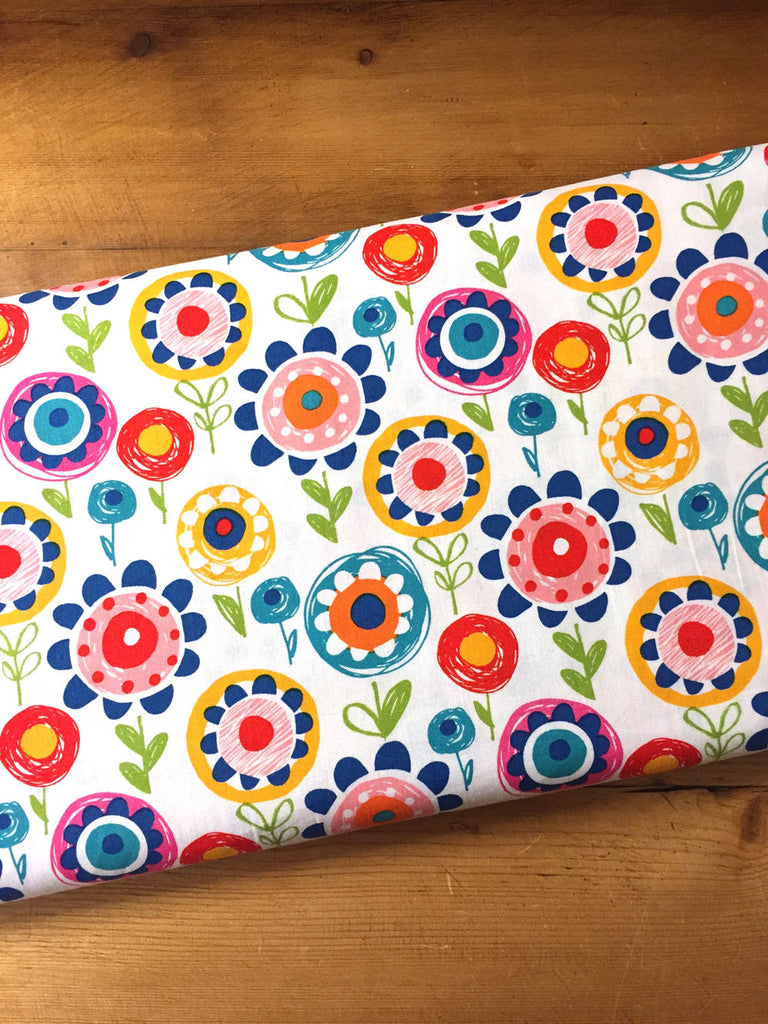 Dashwood - Garden - Crayon Floral - White - Craftyangel