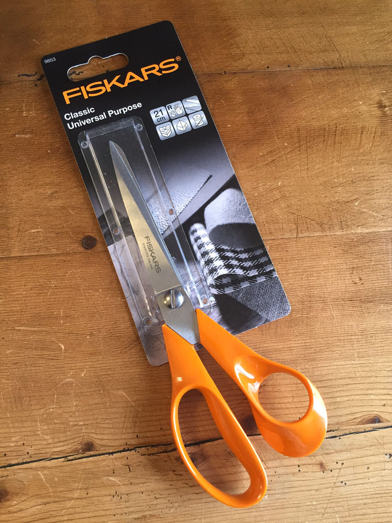 Fiskars Scissors - Classic Universal - 21cm