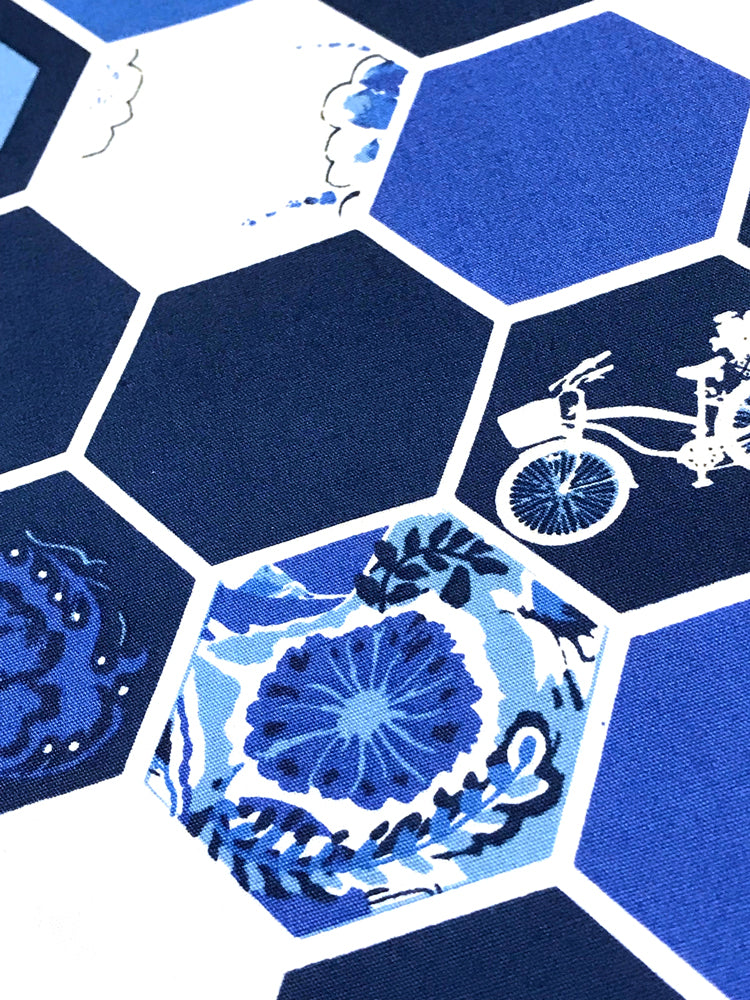 In Blue - Hexiesis Lazuli - Craftyangel