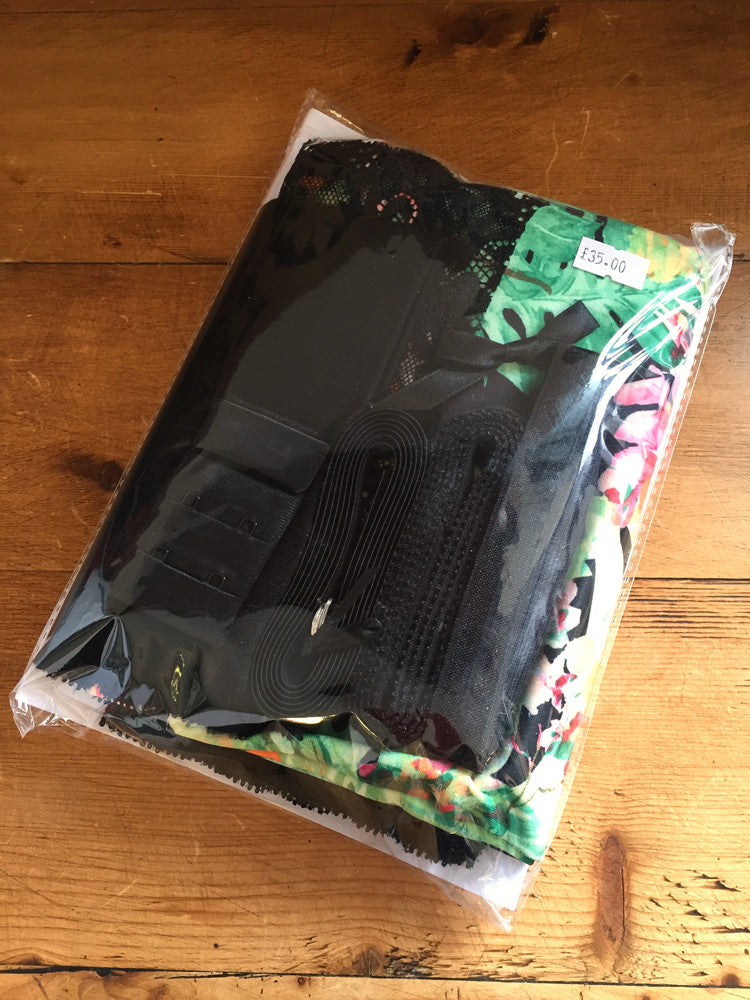 Esme Knicker & Malia Bralette making kit - black/tropical - Craftyangel