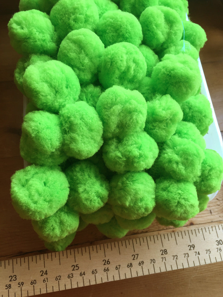 Jumbo Pom Pom Trim - 36mm - Green