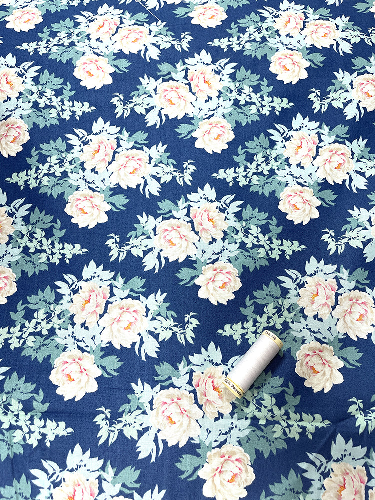 Tilda Beach Peony - Blue