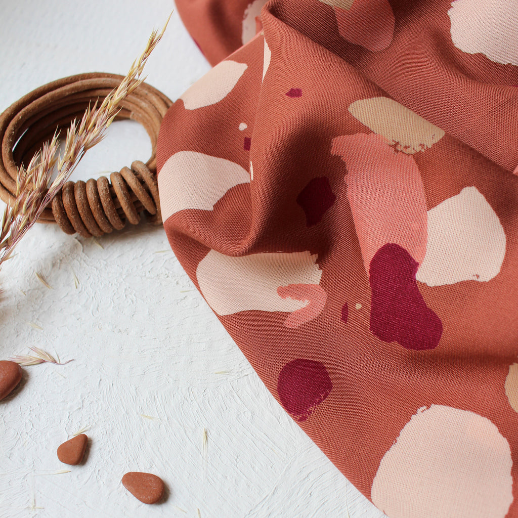 Atelier Brunette - Granito Chestnut Fabric