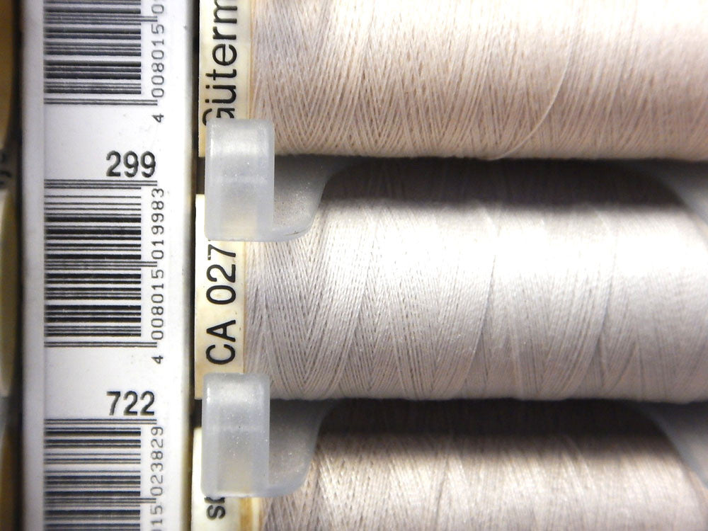Sew All Gutermann Thread - 100m - Colour 299 - Craftyangel