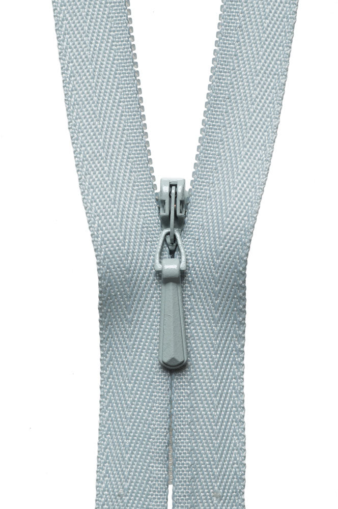 16"/41cm Concealed Zip - Pale Grey (574) - Craftyangel