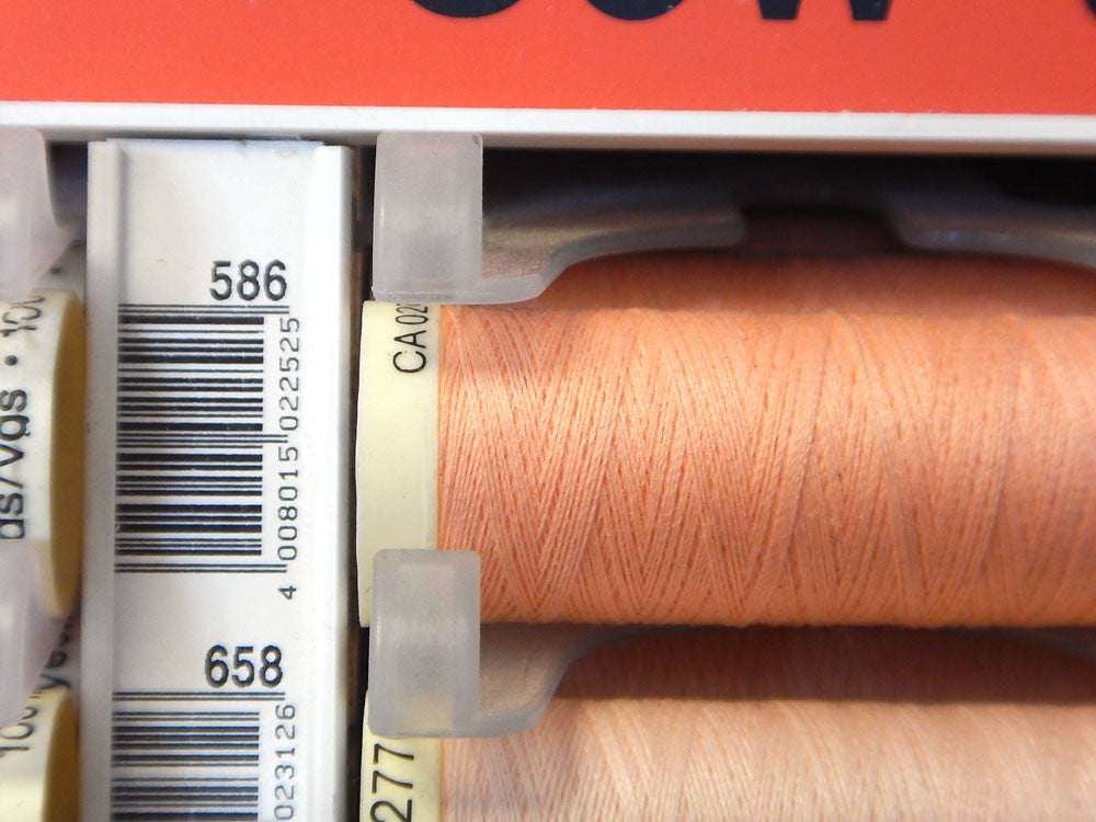 Sew All Gutermann Thread - 100m - Colour 586 - Craftyangel