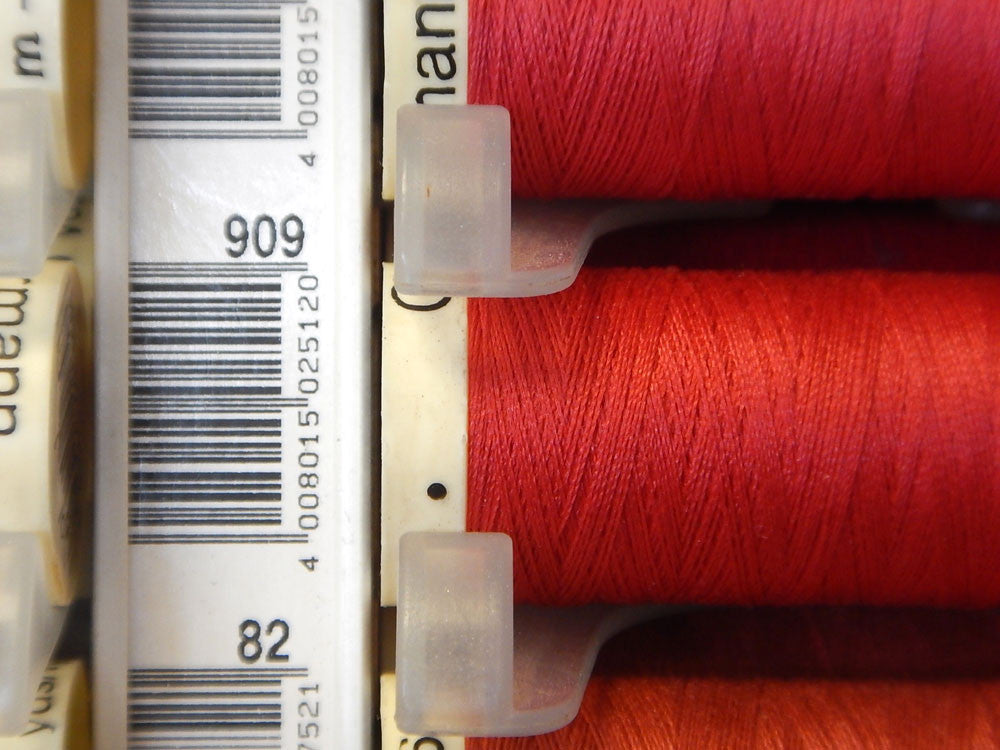 Sew All Gutermann Thread - 100m - Colour 909 - Craftyangel
