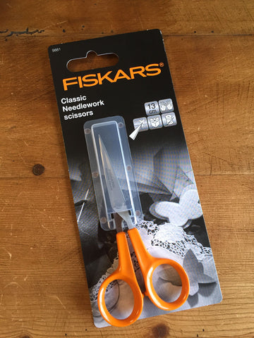 Fiskars Scissors - Classic Embroidery - 10cm