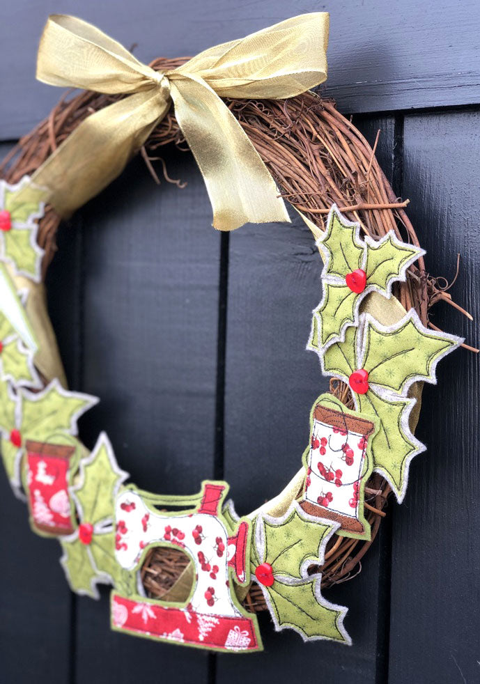 [1 space left] Xmas Sewing Wreath - Free Motion Embroidery workshop - with Sam Molloy [Sun 15th Dec 2.00-5.00pm] - Craftyangel